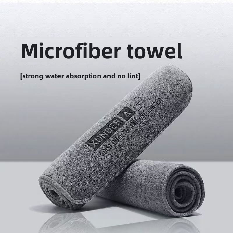 Microfiber Car Cleaning Towel.
Wash and wipe your car with one towel.
Multi-purpose use, suitable for car washing , dust wiping , interior cleaning and care, etc.